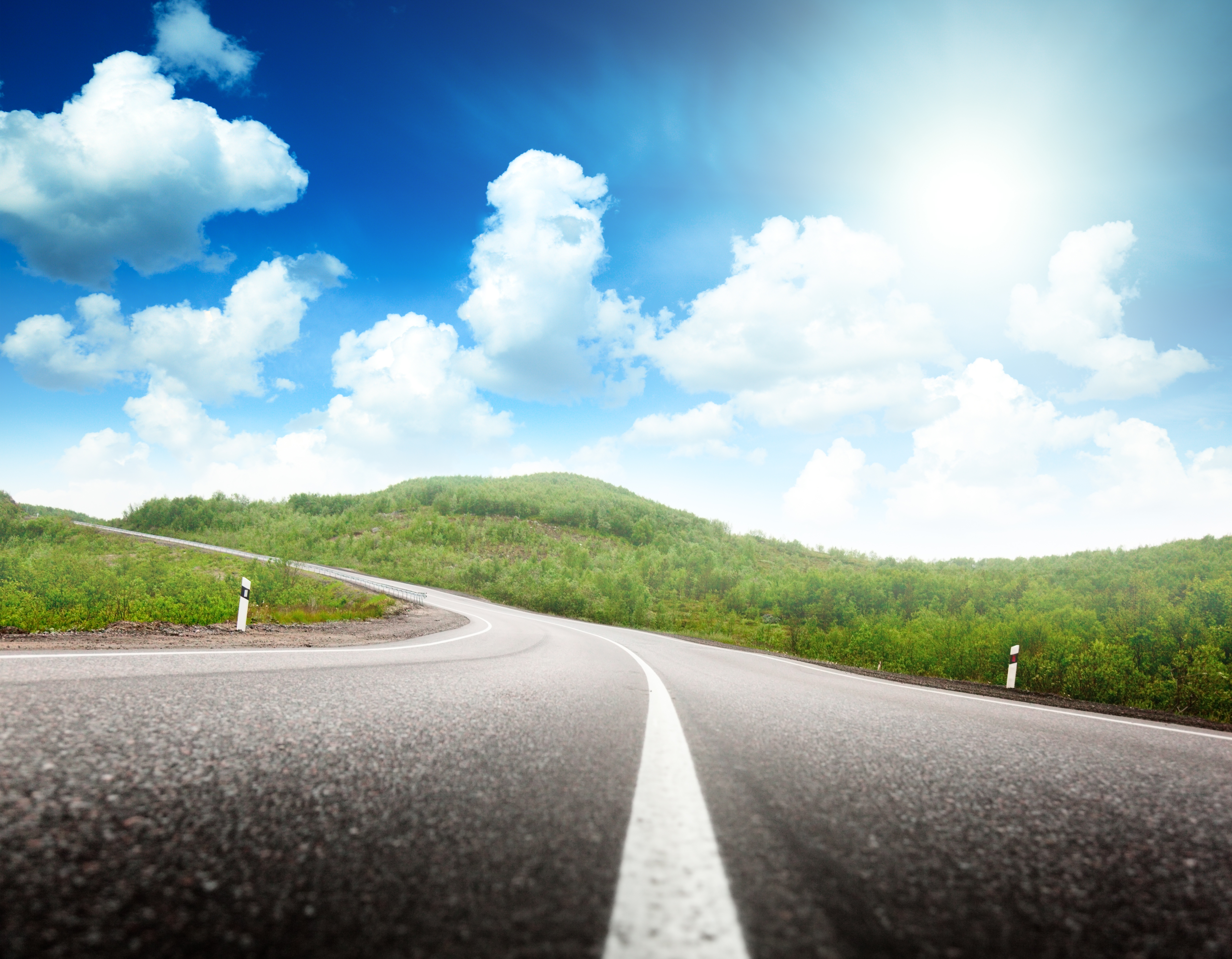 Why Summer is the Ideal Season for Moving: Benefits, Tips, and How to Get Started Blog Image Banner
